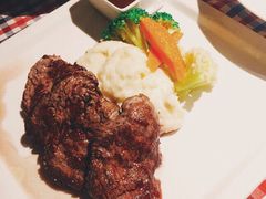 -小主人西餐厅 master table(青年中路店)