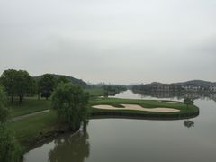 -宝业会稽山高尔夫俱乐部