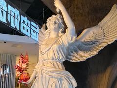 -暴风岛沉浸式体验馆(百联世纪店)