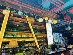 -Famous肥猫墨西哥音乐餐吧(五棵松华熙LIVE店)