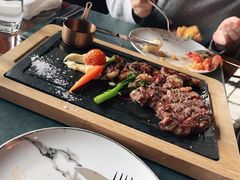 M7肉眼牛排-YUE·6·西式融合餐厅(外滩六号店)