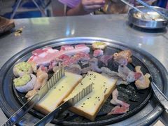 -哈哈碳都·牛肋条无限自助烤肉(台江万达店)