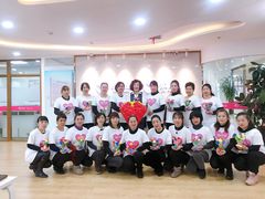 -爱月宝月嫂·育儿嫂(哈尔滨总店)