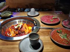 -城墙拐拐火锅(三峡广场黑金冠店)