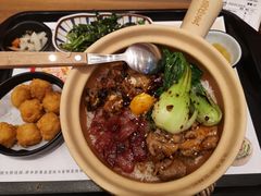 -煲仔皇腊味煲仔饭(经四万达店)