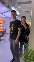 -鏡沙龙发型设计