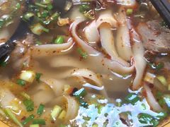 -伊清斋牛肉面(华佗路店)