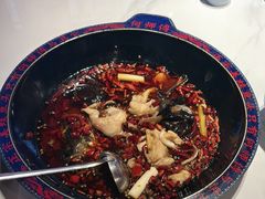 -何师傅美蛙鱼头(汉街店)