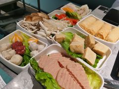 杂丸子拼盘-百年果林椰子鸡(益田假日里店)