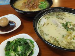 -鲜笃面(肇嘉浜路店)