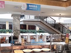 -广东大厦酒店(广州北京路步行街纪念堂地铁站店)