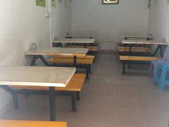 用餐区-老周记顺德双皮奶