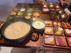 -银米·云南传统过桥米线(双廊黑金冠店)