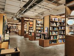 -茑屋书店(天目里店)
