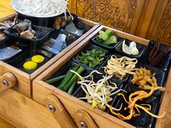 -勺子米线·云南传统小吃市集(四方街店)