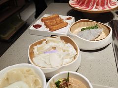 -海底捞火锅(珠影星光城夜宵主题店)