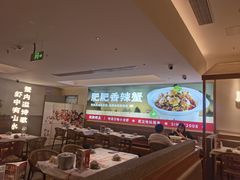 -肥肥虾庄·金牌油焖大虾(汉口城市广场店)