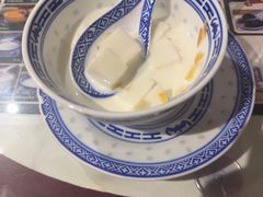 -广信牛奶甜品世家(台东店)