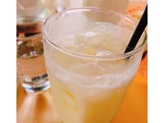 -穹六人间 people 6(岳阳路店)