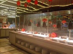 -大中华希尔顿酒店-念自助餐·嗨啤·小龙虾