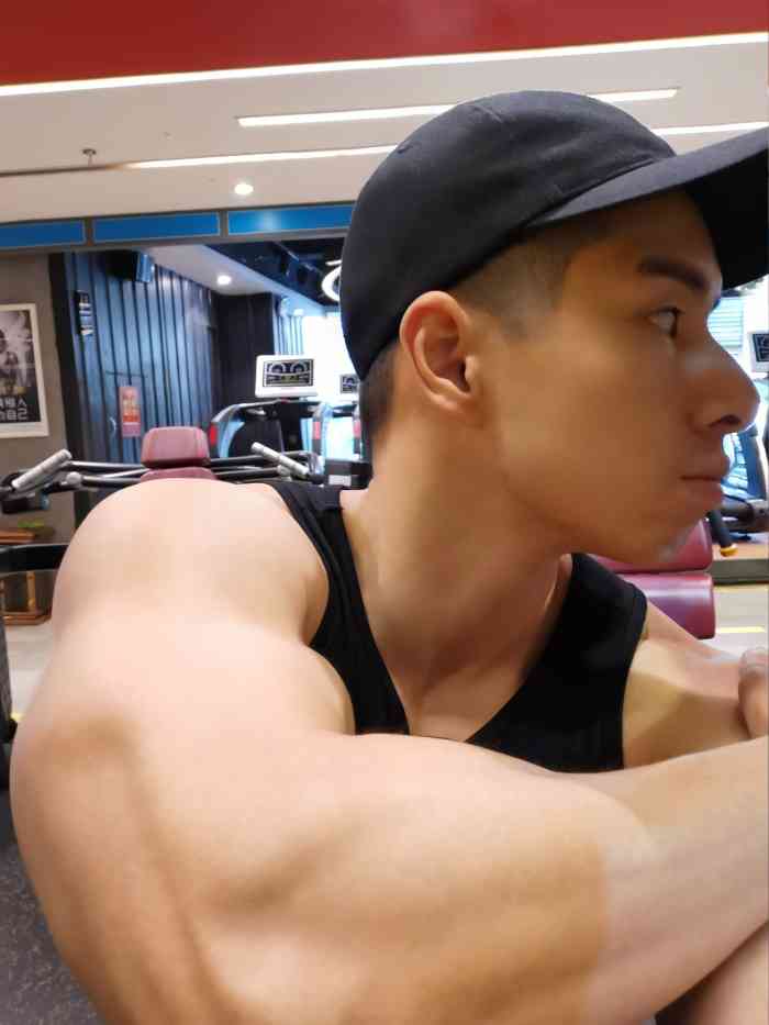 moho fitness梦航健身(黄贝岭店)-"设施很齐全.