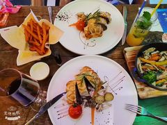 -Famous肥猫墨西哥音乐餐吧(五棵松华熙LIVE店)