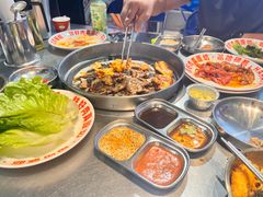 -哈哈碳都·牛肋条无限自助烤肉(台江万达店)