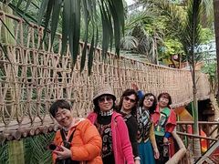 -呀路古热带植物园