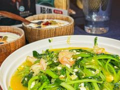 -伊带伊路新疆美食府(呼家楼店)