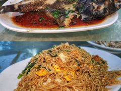 -四川小胡子海鲜(丁村万人海鲜广场店)