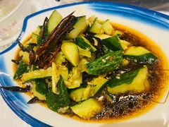 -霄汉牛三鲜湖北砂锅菜(万松园2店)