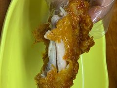 -BHC炸鸡(明洞总店)