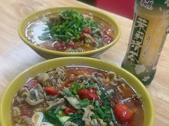 -乡村鸡杂米线(汉渝路店)