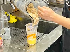 -CoCo都可(银泰店)