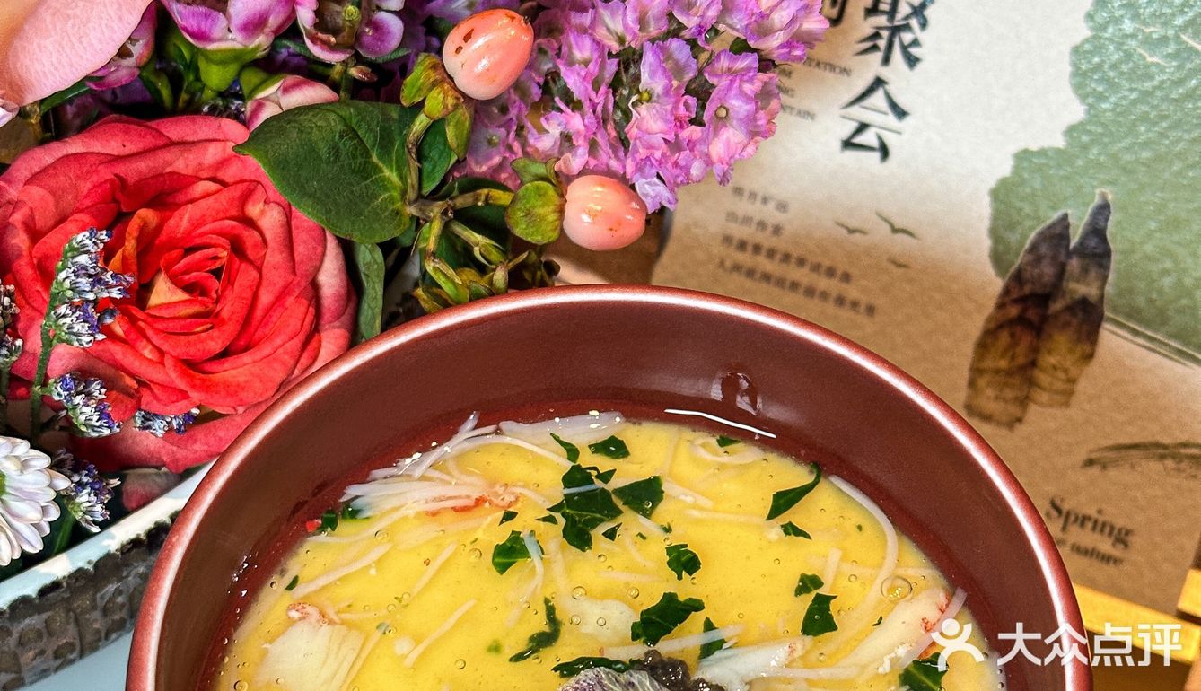 这家粉色系料理简直是为女神月准备哒！