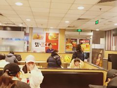 大堂-麦当劳(东直门外大街店)
