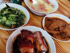 -贾老板缸肉馆(潮韵街店)