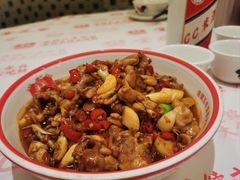 -堂瓦里·33年传统赣菜(第一街区店)