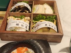 -椰子湾·海南火锅·糟粕醋·椰子鸡(正大广场店)