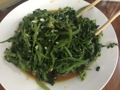 -俺家菜馆(百里峡店)