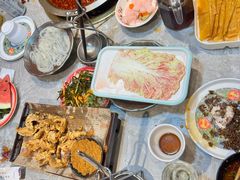 -沸炉重庆老火锅(军事博物馆店)