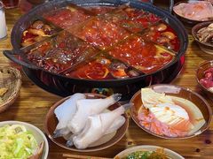 -正南齊北重庆老火锅(光华村直营店)