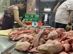 -标记美食新鲜猪杂(兴南大道店)
