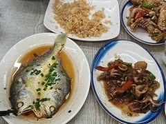-红月湾海鲜饭店•沙滩海景(双月湾店)
