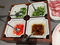 -鼎鼎香·港式火锅(北京SKP店)