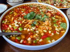-三叔特色自贡菜(中海国际店)