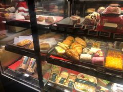 面包甜点陈列柜-星巴克(汾阳路店)