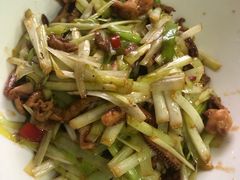 -建辉湖南土菜馆(南大街店)