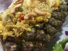 -Dang restaurant (patong phuket)