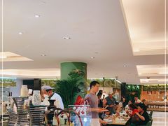 -亮马河饭店翠雅咖啡厅